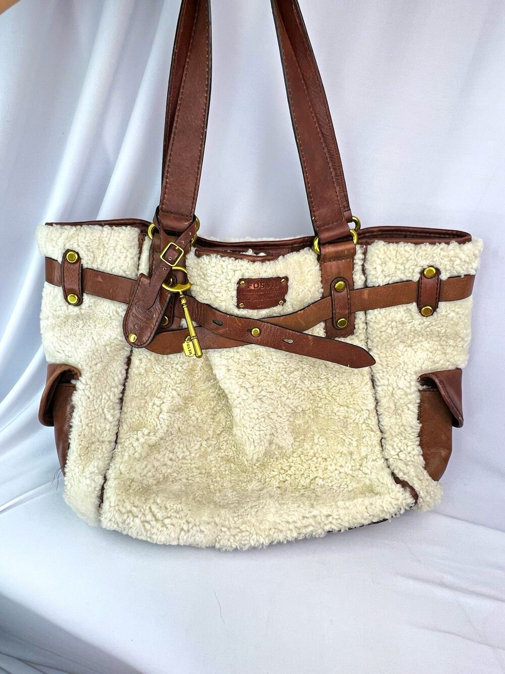 Fossil Adrina Large Tote Bag Saddle Brown Leather Cream Faux Fur Key Charm